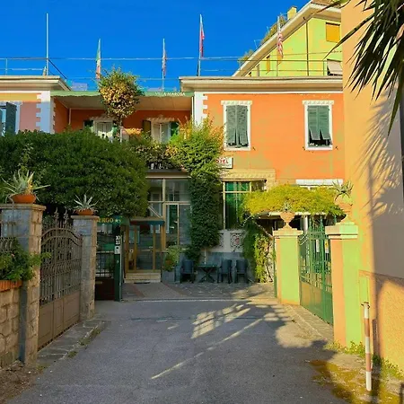 Hotel Marosa