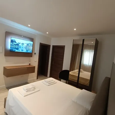 Mirarti Boutique - Witamy Rapallo