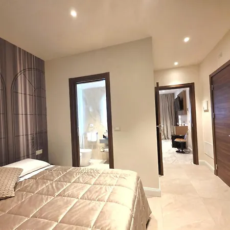 מלון Mirarti Boutique - Witamy 3*
