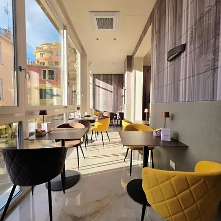 Mirarti Boutique - Witamy 3*