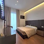 Mirarti Boutique - Witamy 3* Rapallo