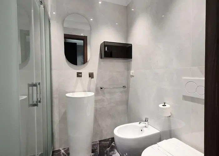 Mirarti Boutique - Witamy 3*