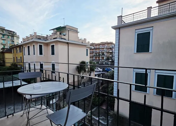 Mirarti Boutique - Witamy 3*