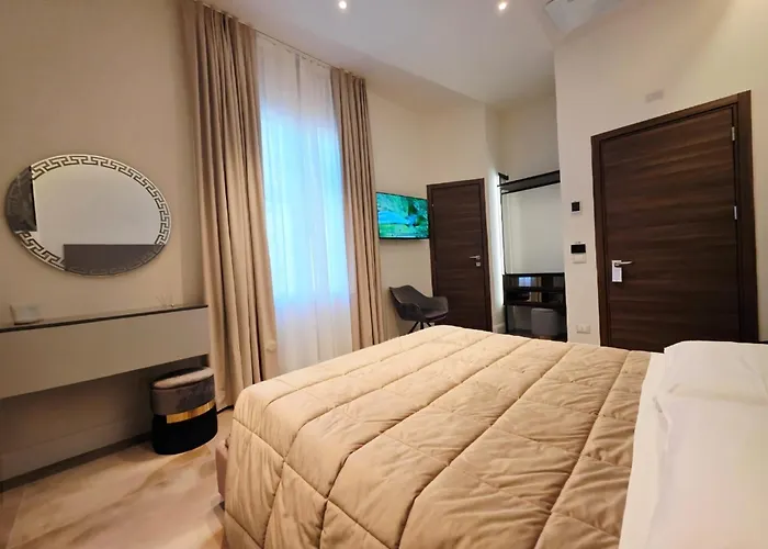 Mirarti Boutique - Witamy 3* Rapallo